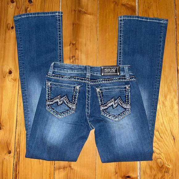 NWOT Miss Me Jeans - Picture 1 of 3